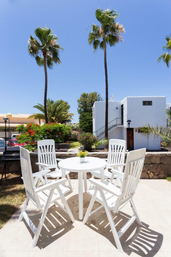 241 Quiet Bungalow With Terrace And Barbecue プラヤ・デ・ラス・アメリカス エクステリア 写真