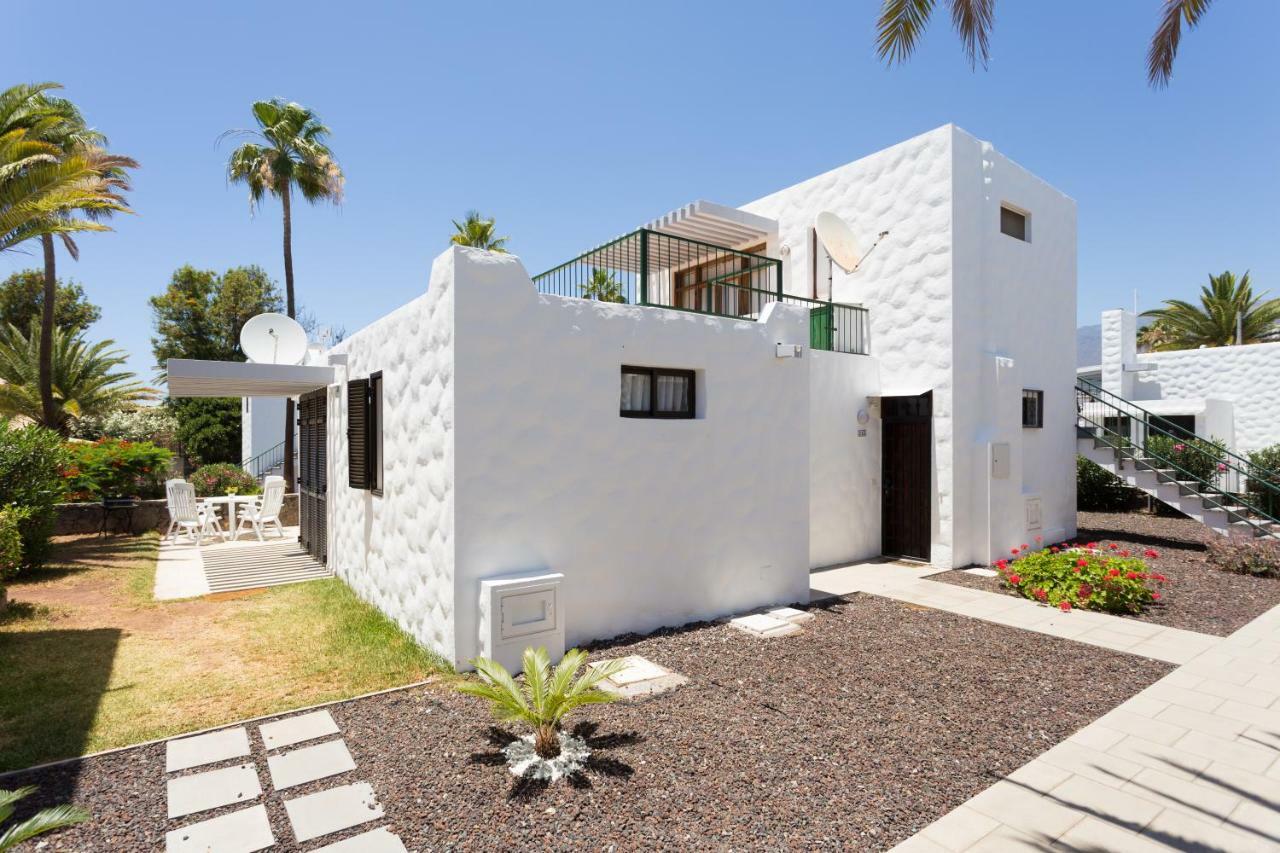 241 Quiet Bungalow With Terrace And Barbecue プラヤ・デ・ラス・アメリカス エクステリア 写真