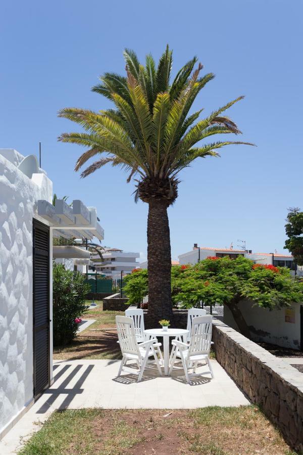 241 Quiet Bungalow With Terrace And Barbecue プラヤ・デ・ラス・アメリカス エクステリア 写真